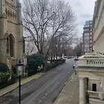 Studio By Hyde Park - 20